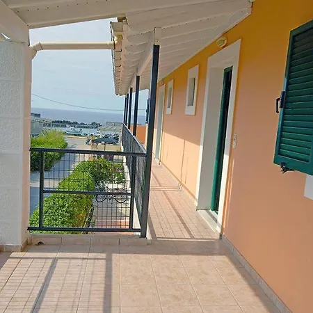 Aris Seaside Issos Beach Apartment *