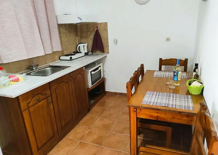 Aris Seaside Issos Apartment